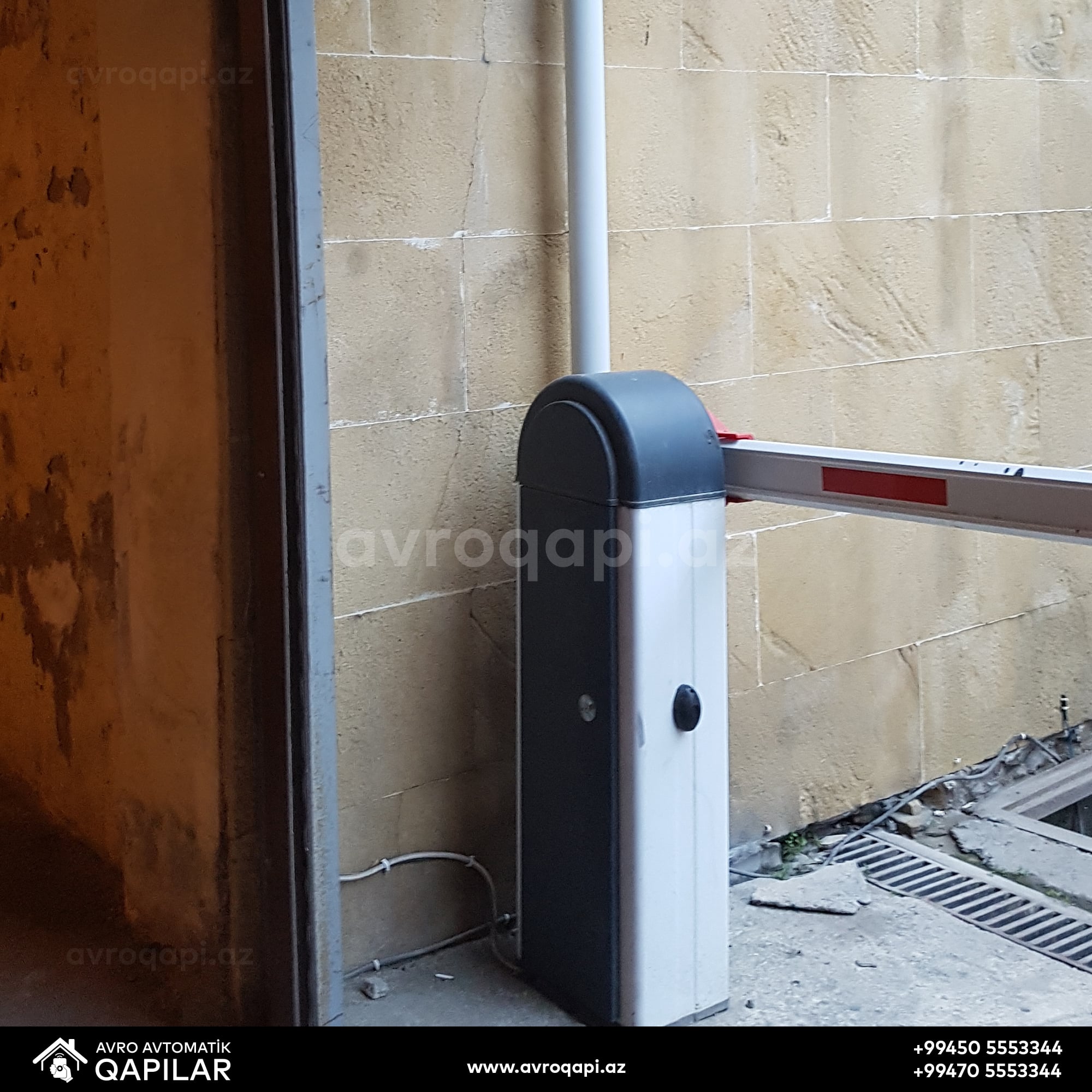 Avtomatik Baryer sistemləri. Şlaqbaumlar ( Türkiyə Səfirliyinin yanı )